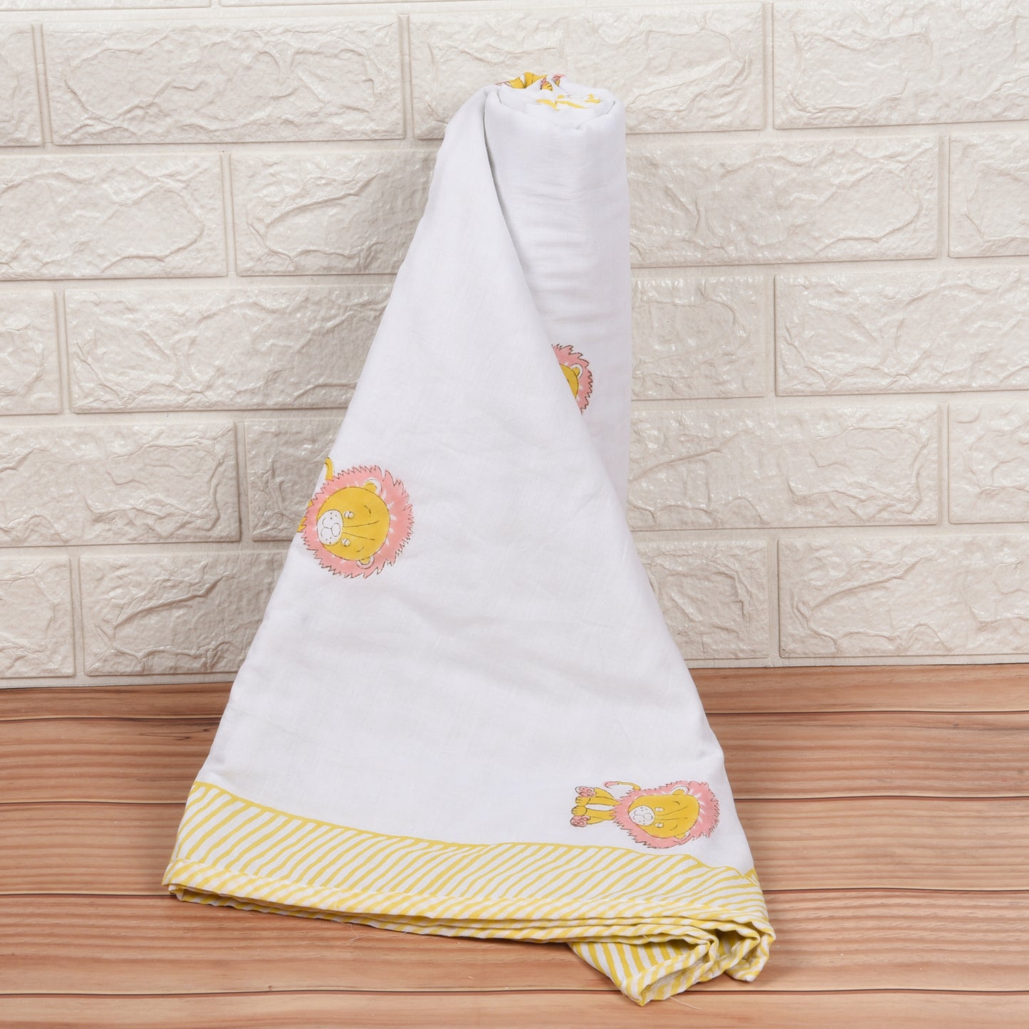 Hand Block Printed Cotton Baby dohar blanket, 60x40 inches (100x150 cm) Yellow Lion